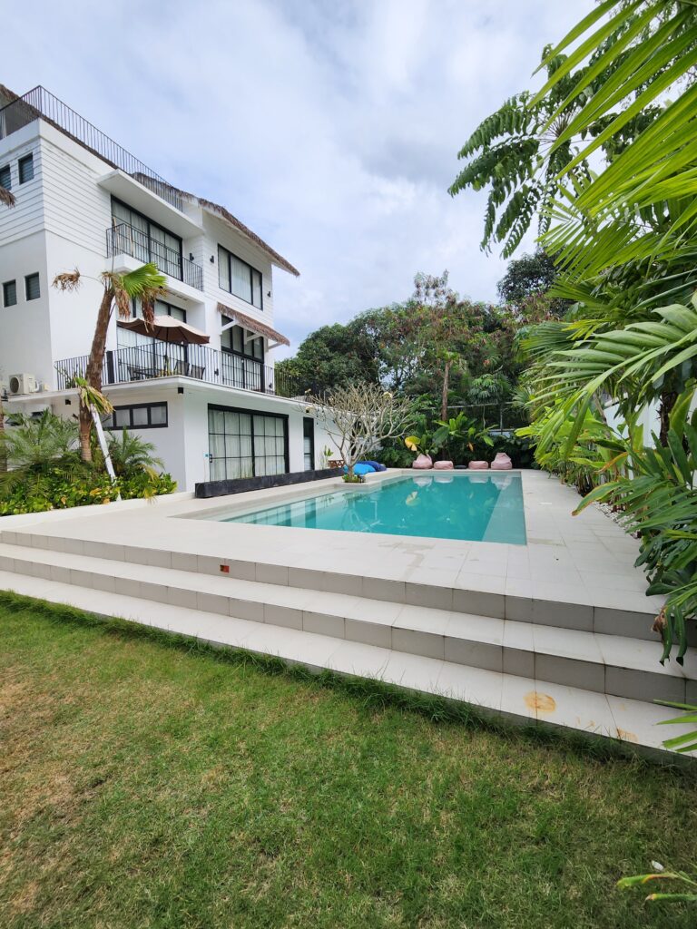 Manna Kitchen x Dive and Dine x Aginana Villas